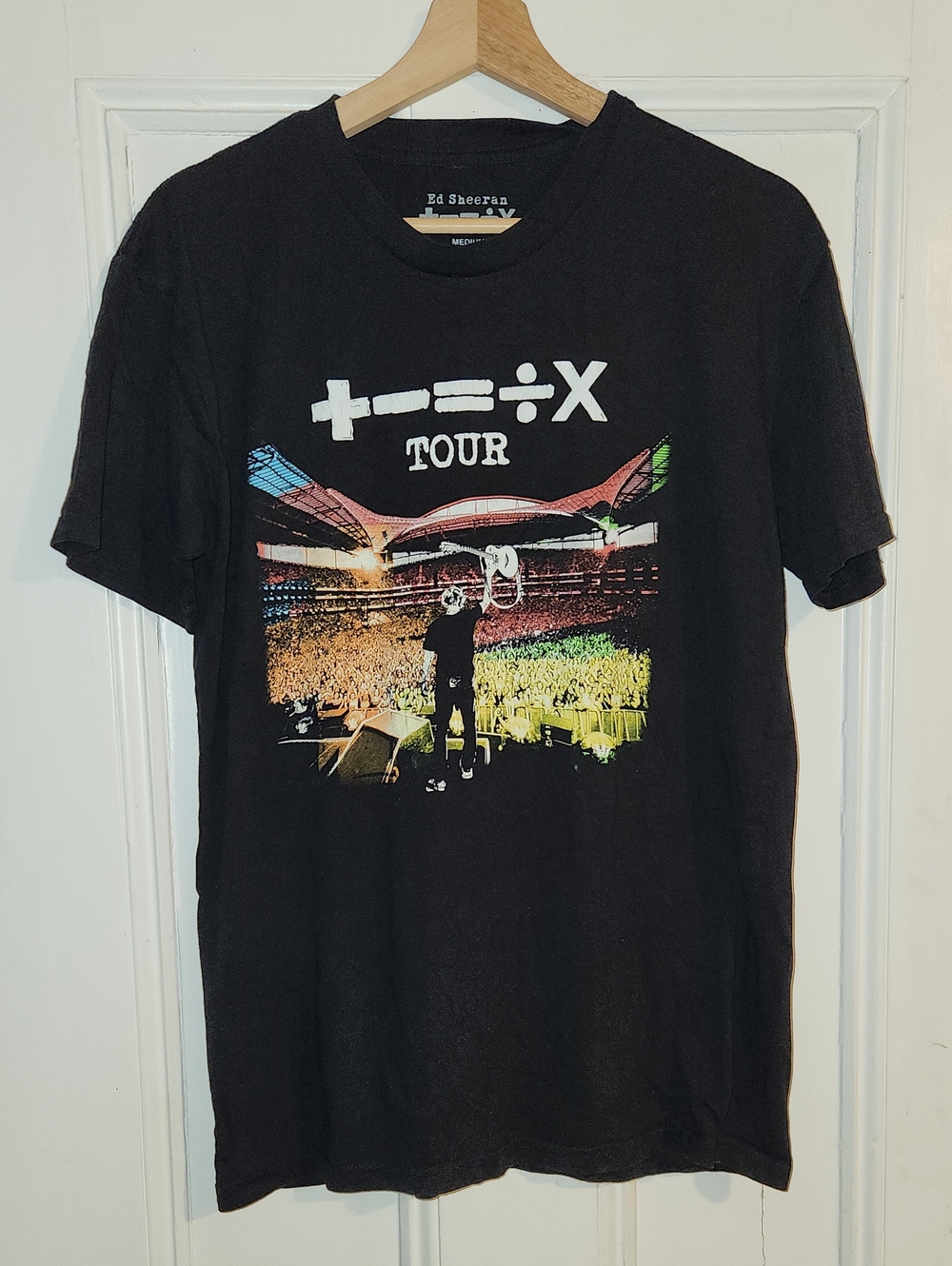 Ed Sheeran Mathematics Tour 2023 T-Shirt Black Graphic Concert Tee Mens Medium